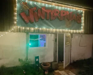 Winterpalais 1A Klein Plasten